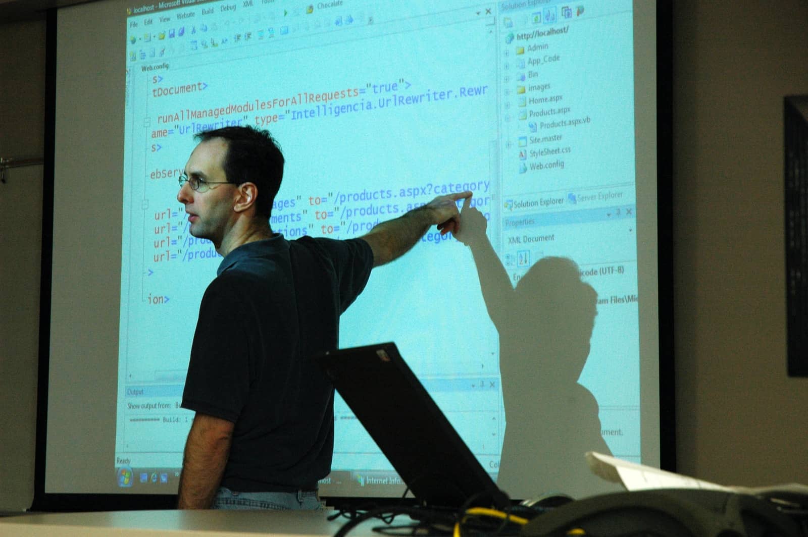 man in black crew neck t-shirt using black laptop computer